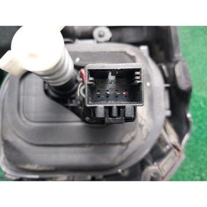 Luz Trasera Izquierda Usada para Golf 5G0945095P - Product Image 3