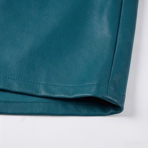 Mini-jupe en similicuir pour femme, couleur turquoise unie, ourlet asymétrique, taille normale - Product Image 6