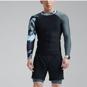 เสื้อแรชการ์ด OEM สำหรับออกกำลังกาย ผลิตจากผ้าดูดซับความชื้น พร้อมบริการพิมพ์ลายแบบซับลิเมชั่นตามสั่ง - Product Image 3