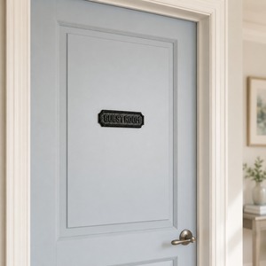 SHUBHAM - Placa de Latón Vintage para Puerta de Habitación, Duradera, Negra, con Nombre de Hotel, para Oficina, 156 mm - Product Image 2