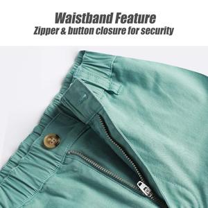 Shorts de sport respirants pour hommes, coupe moderne avec logo frontal uni et poches latérales, pour le fitness et les activités de plein air - Product Image 4