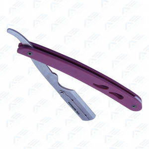 Navaja de afeitar profesional de borde recto rosa con mango liso para salón y uso personal - Product Image 3