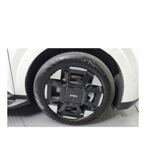 Kia Carnival 2024 de 7 Plazas, Gasolina, Limusina de Alta y Baja Gama, 28,412 km, Caja de Cambios Automática, Volante a la Izquierda - Product Image 5