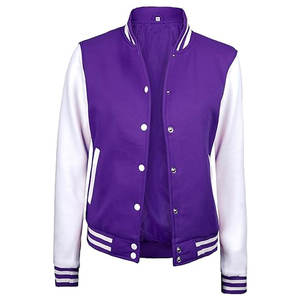Chaqueta estilo universitario para mujer, estilo urbano, corte cómodo, con puños acanalados y cierre frontal con broches. - Product Image 3