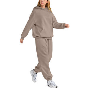 Conjuntos Deportivos de Invierno para Mujer, Personalizados, de Alta Calidad, 100% Poliéster Transpirable, Dos Piezas: Sudadera con Capucha y Pantalones Deportivos, con Logotipo Personalizado - Product Image 1