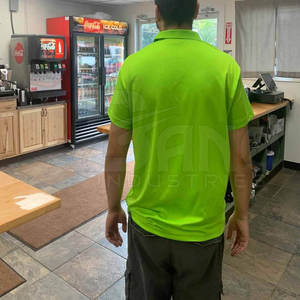 Camiseta Casual de Corte Regular para Hombre, Manga Regular, 100% Algodón, Transpirable, de Alta Calidad, Hecha en Pakistán - Product Image 3