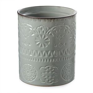 Porte-couverts rustique en fer pour la décoration de cuisine de style farmhouse, ajoutant une touche de caractère métallique naturel et une utilité quotidienne - Product Image 1