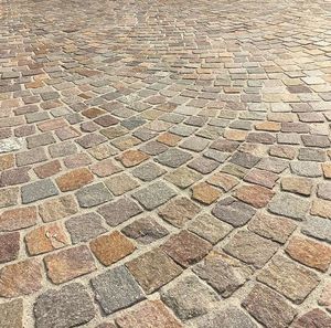 Dalles de pavé en grès sablé, finition rustique, pour marches d'entrée et terrasses extérieures – Dalles de grès sablé découpées sur mesure - Product Image 4