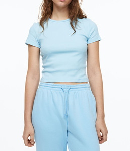 Top Corto Informal para Mujer, Tendencia Actual, Antiarrugas, Gran Venta, Calidad Premium, Precio Económico, Top Corto para Mujer con Logotipo/Colores Personalizados - Product Image 1