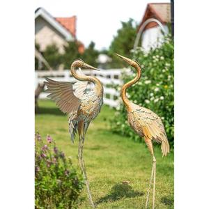 Juego de 2 esculturas rústicas de garzas para exhibir en el suelo, estatuas de aves garza de tamaño real para decoración exterior, artículos de jardín - Product Image 1