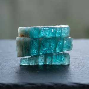Cristal de Aguamarina Karur Azul Cielo Transparente Pulido Natural Puro, Piedra Suelta Personalizada para Diseño de Joyería y Meditación - Product Image 1