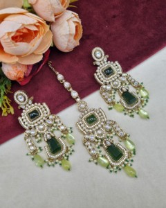 Collar de diseñador con piedra de corte radiante hecho a mano, con aretes y mangtika para mujer, colección de joyería tradicional étnica. - Product Image 3