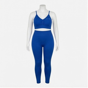 Ensemble de yoga bleu 2 pièces : Leggings taille haute longueur intégrale et crop top à col en V et bretelles spaghetti, sans couture, extensible, pour le sport - Product Image 1
