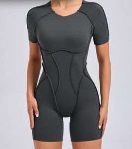 Ensemble de yoga athlétique une pièce sexy pour femme, combinaison de sport coupe-vent unie en polyester/coton pour l'automne - Product Image 1