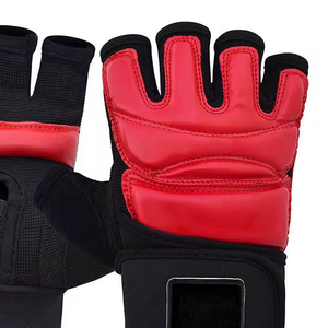 ถุงมือชกมวยหนังวัวแท้คุณภาพสูงสำหรับฝึกซ้อมและแข่งขัน รุ่น Custom Winning Training & Sparring - Product Image 5