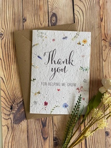Cartes de vœux élégantes faites à la main avec des fleurs séchées, cartes d'anniversaire rustiques minimalistes, design de bouquet naturel, cartes multi-usages - Product Image 1