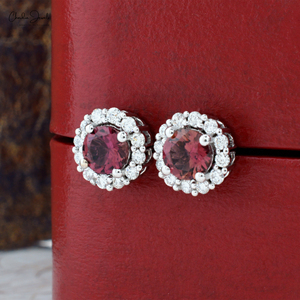 Pendientes de botón de oro fino de 14k con diamantes blancos naturales de 1.5mm engastados en pavé y turmalina rosa - Product Image 4
