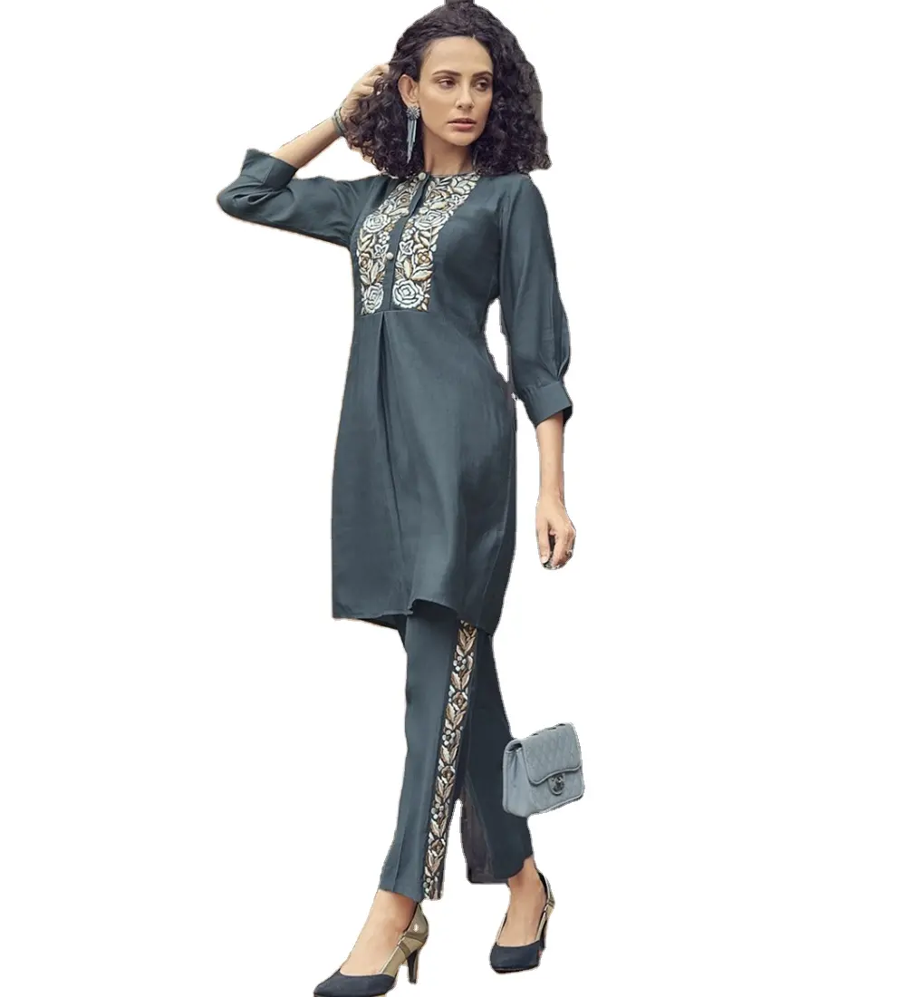 Robe Kurti traditionnelle indienne, avec pantalon, pour filles, tenue idéale à porter, nouvelle Collection