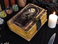 Carnet en cuir fait main Grimoire Corbeau, style vintage gothique, livre des ombres païen, 200 feuilles, reliure cousue, cadeau sorcière
