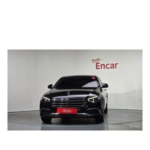 Mercedes-Benz Clase E E300e 4MATIC Exclusive, Modelo Marzo 2023, con 85,384 km, Caja de Cambios Automática, Volante a la Izquierda, Cámara Trasera - Product Image 3