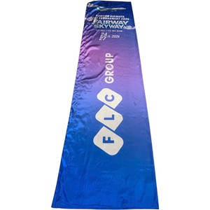 Drapeau publicitaire rectangulaire Shepherd's Bush FLC GROUP en polyester rouge imprimé numériquement pour événements sportifs – Durable - Product Image 3