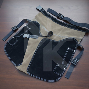 Tablier de fermeur professionnel de luxe en cuir de vachette brun foncé pour le sablage et l'entretien des chevaux, instruments équestres et vétérinaires - Product Image 4