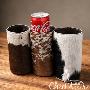 Soportes para latas de piel de vaca genuina hechos a mano, fundas para bebidas rústicas únicas para latas, refrigeradores de bebidas duraderos y elegantes aislados - Product Image 1