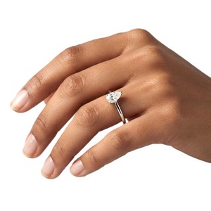Bague Petite Poire Rose Orné de Diamant de Laboratoire de Qualité Supérieure VVS 0,16 Carat en Or Massif 10K 14K 18K – Idéale pour les Occasions Spéciales et les Fêtes, Convient à Tous - Product Image 6