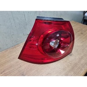 Luz Trasera Izquierda Usada para Golf 1K6945095AA - Product Image 2