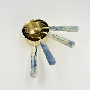 4 tasses à mesurer en acier inoxydable 202 avec poignée en résine écologique de haute qualité pour la maison, les restaurants et les bars à bas prix - Product Image 2