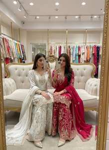 Ensemble Sharara élégant en Georgette blanche avec broderies lourdes, style Antra, infroissable, séchage rapide, tenue ethnique de fête, style pakistanais - Product Image 4