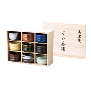 Juego de 9 Tazas de Sake Japonesas (Estilo Izakaya) - Cerámica Reutilizable Ecológica, Multiusos, Paquete de Regalo Tradicional - Product Image 1