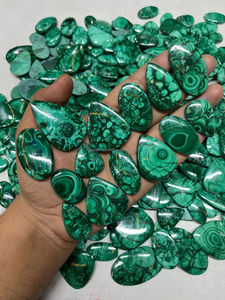 หินอัญมณีมาลาไคต์ขัดด้วยมือธรรมชาติแบบ100% อัญมณีหลวมสำหรับทำเครื่องประดับทำด้วยมือขายส่งจำนวนมาก - Product Image 4