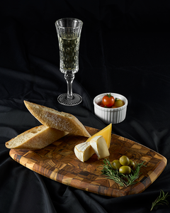 Tabla de Cortar Rectangular Reutilizable Ha Le Wood de 1.5 cm de Grosor, Sostenible y Portátil para Uso en la Cocina, Caja para Aperitivos y Delicatessen - Product Image 6