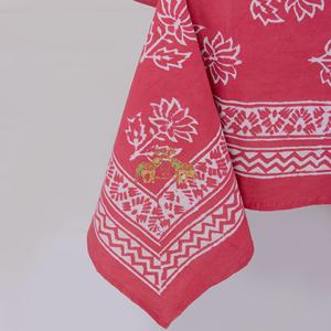 Mantel Elegante con Estampado Floral Dabu, 100% Algodón, Hecho a Mano con Técnica de Impresión en Bloque, Diseño Rectangular Tradicional - Product Image 5