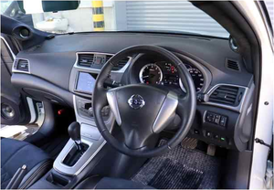 Véhicule électrique d'occasion Nissan Sylphy EV, en parfait état, de qualité industrielle, quatre portes, cinq places, luxe, nouvelle énergie - Product Image 3