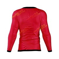 Rashguard MMA à manches longues personnalisé avec impression numérique, tissu polyester/spandex ultra-respirant 220 g/m² pour le surf, vêtements de sport pour hommes