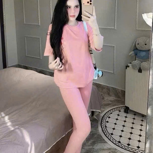 ชุดเซ็ตสองชิ้นสำหรับฤดูร้อน เสื้อผ้าผู้หญิง สวมใส่สบาย แฟชั่นธรรมชาติ ซักได้ บรรจุภัณฑ์แบบกำหนดเอง จากผู้ผลิตในเวียดนาม - Product Image 6