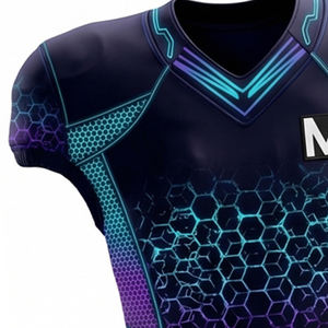 Uniforme de Fútbol Americano Profesional Personalizado con Diseño Sublimado, Bolsillos Integrados y Acolchado - Product Image 2