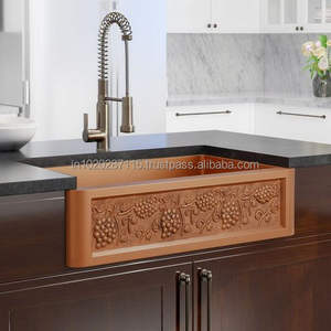 Fregadero de cocina de cobre de estilo tradicional, ideal para casas de época, interiores clásicos y renovaciones de propiedades históricas con un toque auténtico. - Product Image 1