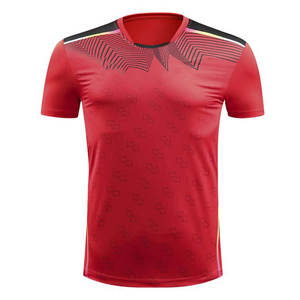 ผู้ผลิตเสื้อแฟนฟุตบอลขายส่ง OEM รับผลิตเสื้อแบบ Private Label ผลิตจำนวนมาก ผ้าตาข่ายแห้งเร็ว 160GSM รับผลิตตามสั่งขายส่ง - Product Image 4