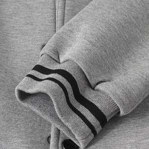 เสื้อแจ็คเก็ตวาร์ซิตี้แบบกำหนดเอง ปักโลโก้ คุณภาพสูง ทำจากผ้าขนสัตว์และหนัง แจ็คเก็ตเบสบอล - Product Image 6