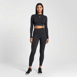 Ensemble de yoga noir pour femme For Under : Leggings taille haute et crop top, sans couture, en spandex, séchage rapide, respirant, 2 pièces - Product Image 5