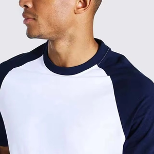 T-shirt pour homme à col rond et manches courtes, fabricant de vêtements en gros, logo personnalisé, respirant, meilleur prix, matière douce et durable - Product Image 3