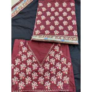 DESIGNER TABBY <b>ORGANZA</b> <b>SILK</b> EMBROIDERY SEQUENCE WORK LACE BORDER SAREE WITH UNSTTICHED BLOUSE - Product Image 3