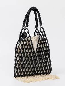 Sac à perles fait main avec perles en bois rouges, style bohème, pochette à cordon, décoration intérieure, 100% artisanal - Product Image 3