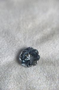 Zafiro azul claro natural de corte elegante. 1.10 quilates. - Product Image 3