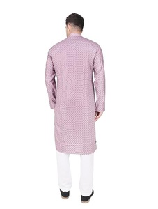 Kurta pour homme violet brodé, col mandarin, longueur genou, séchage rapide, en rayonne viscose, tenue ethnique pour mariage et fête - Product Image 3