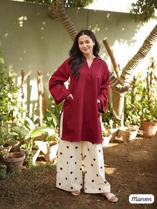 Ensemble pantalon palazzo et haut brodé à manches longues en rayonne pour femme, col en V, toutes saisons, décontracté, 2 poches latérales, infroissable, séchage rapide - Product Image 2