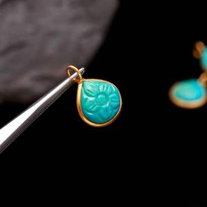 Colgante de piedra preciosa tallada a mano con flor de turquesa azul AAA, plata de ley 925, amuleto de piedra de turquesa azul para la fabricación de joyas, 12 mm - Product Image 4